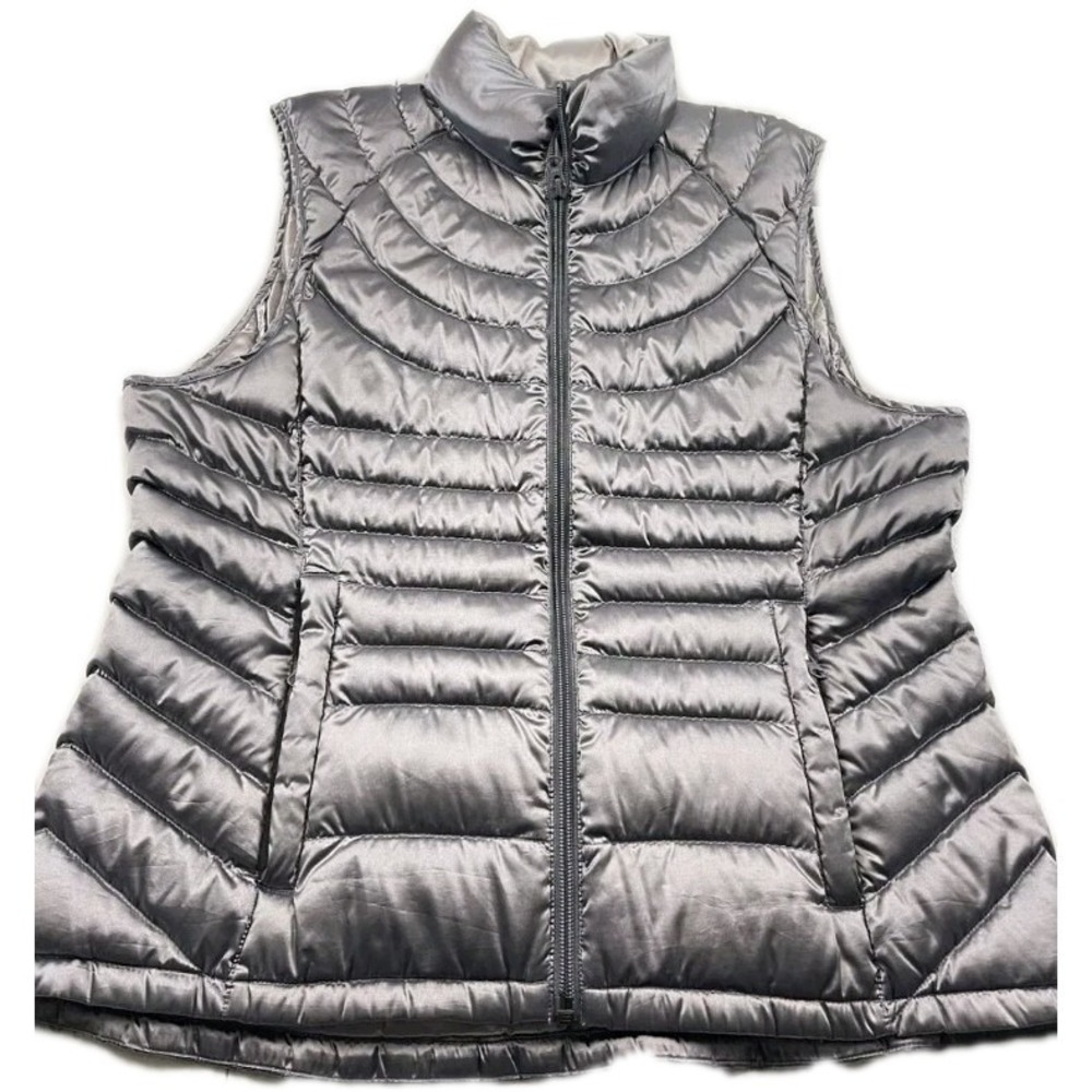 Bernardo Puffer Vest Womens Medium Goose Down Silver‎ Gray Packable Lightweight